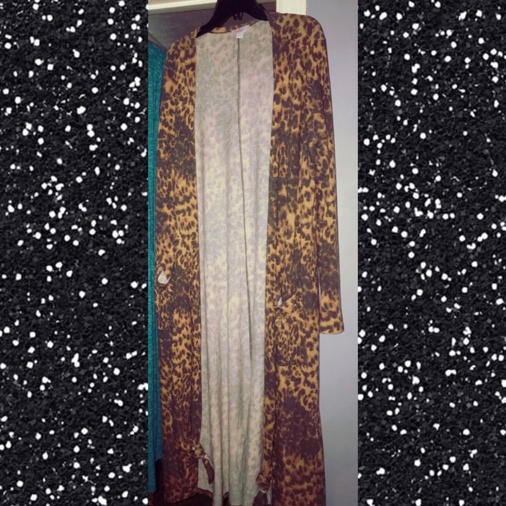 Leopard Lularoe Sarah XL